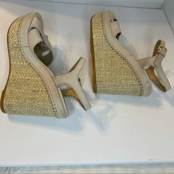 Stuart Weitzman wedges‎ Sandals - Picture 9 of 16